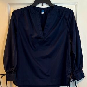 OLD NAVY PULLOVER BLOUSE in Size Medium Navy